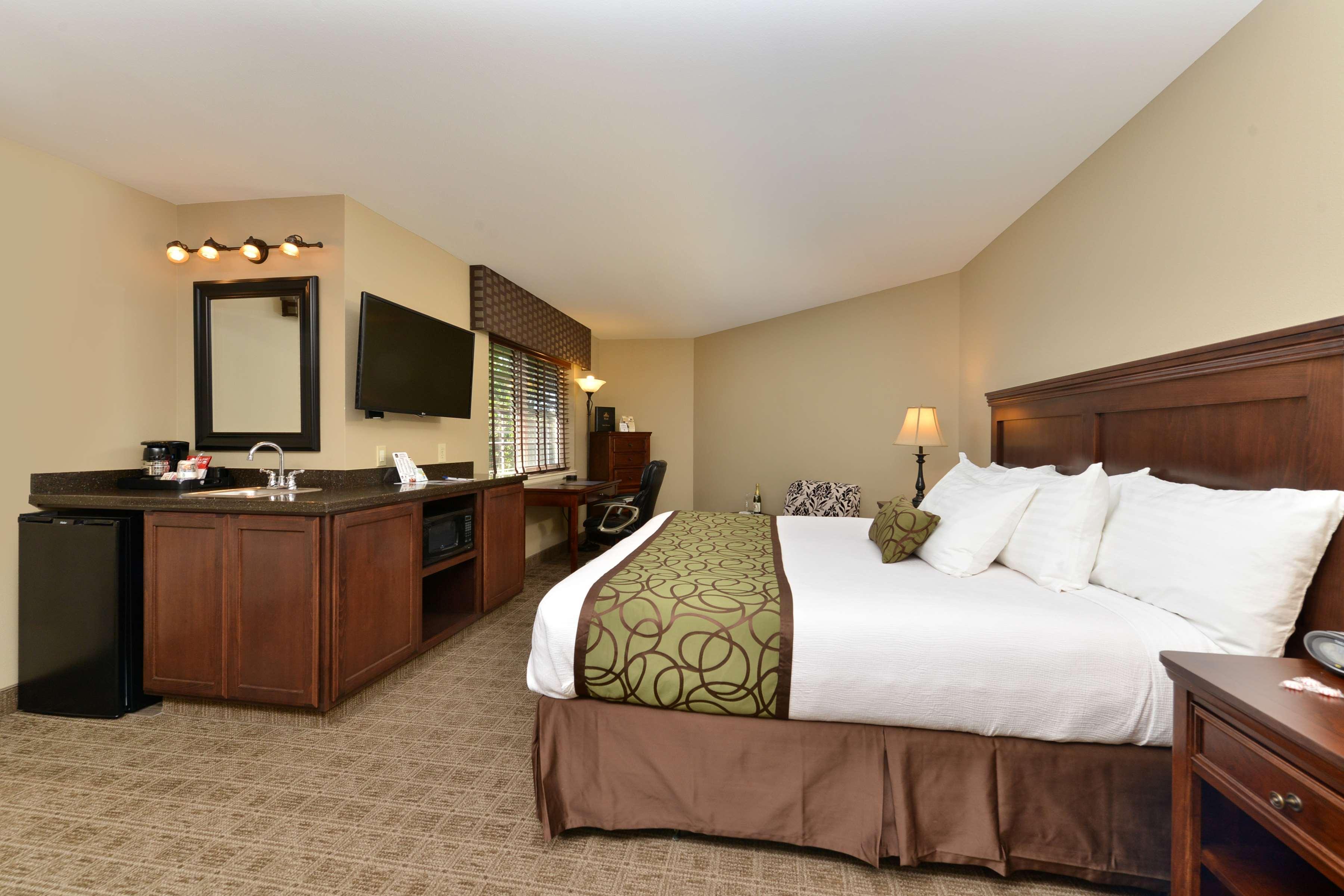 Best Western Plus Kennewick Inn Bagian luar foto