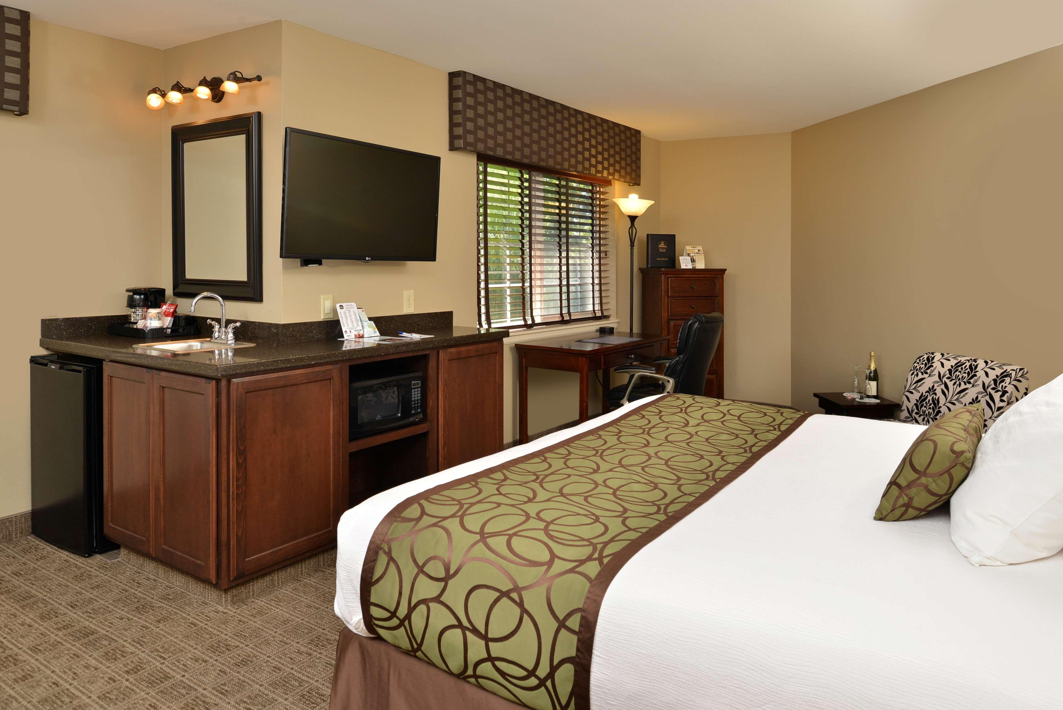 Best Western Plus Kennewick Inn Bagian luar foto