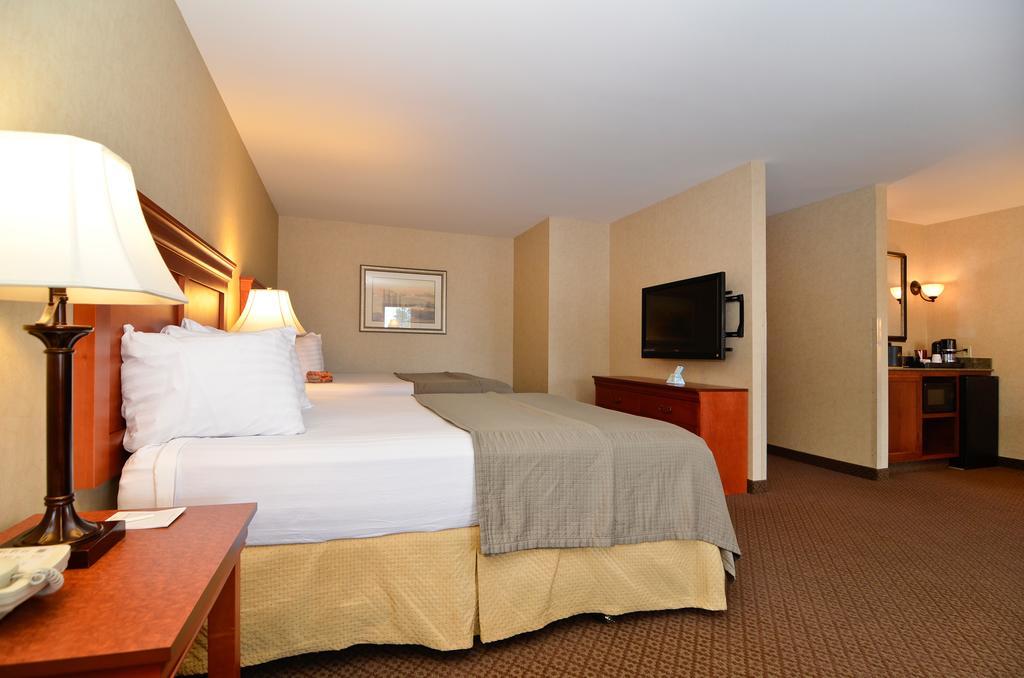Best Western Plus Kennewick Inn Bagian luar foto